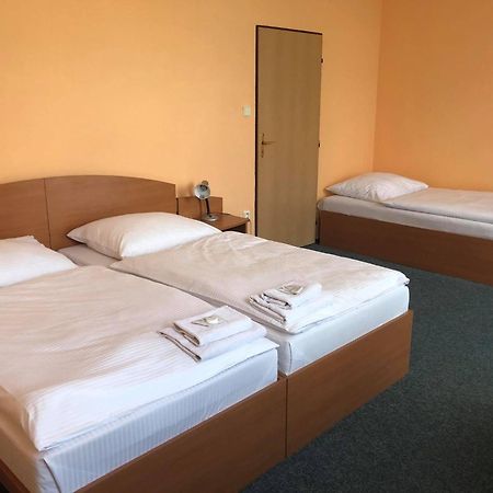 Grandhotel Nový Bor Buitenkant foto