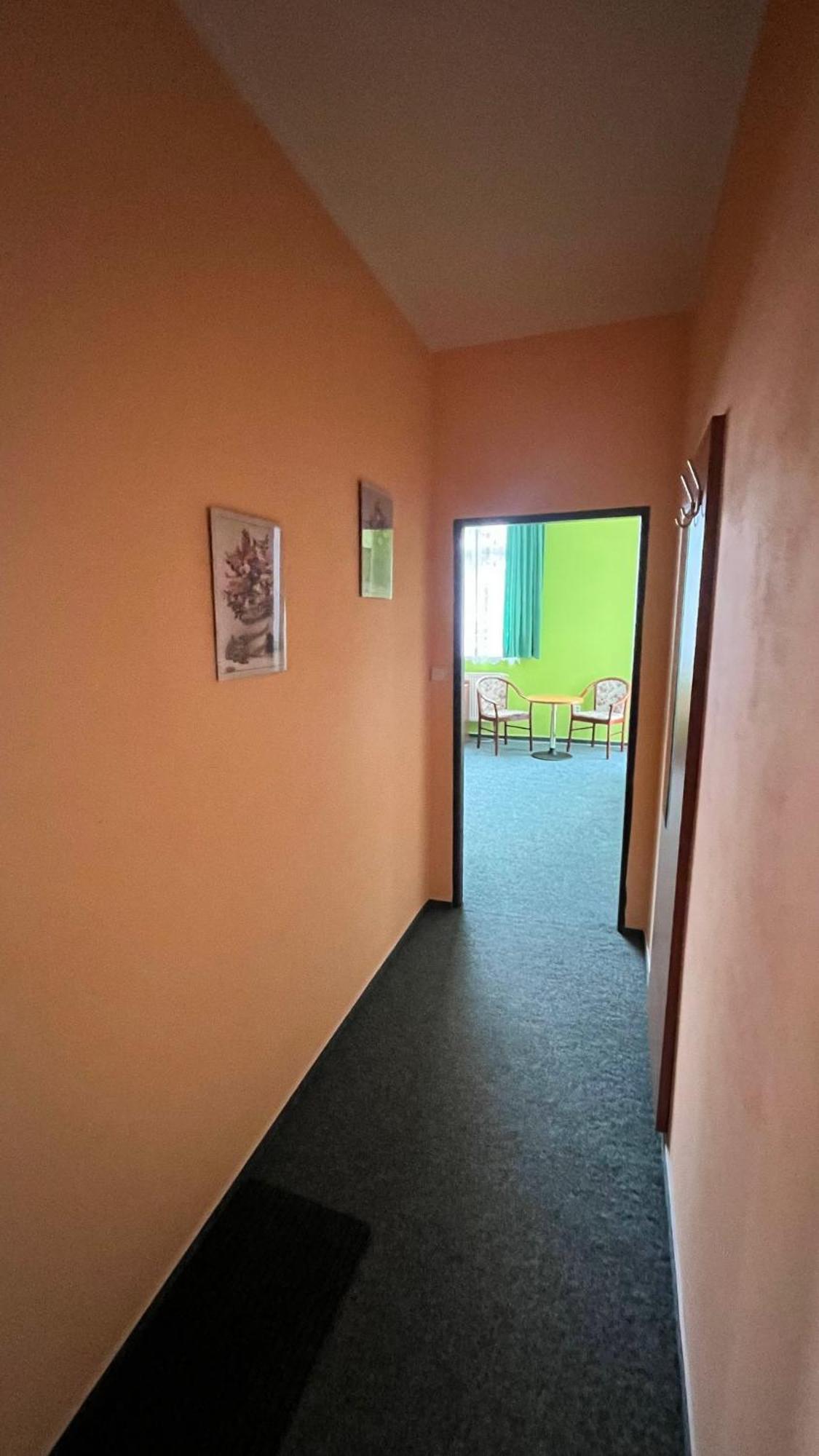 Grandhotel Nový Bor Buitenkant foto