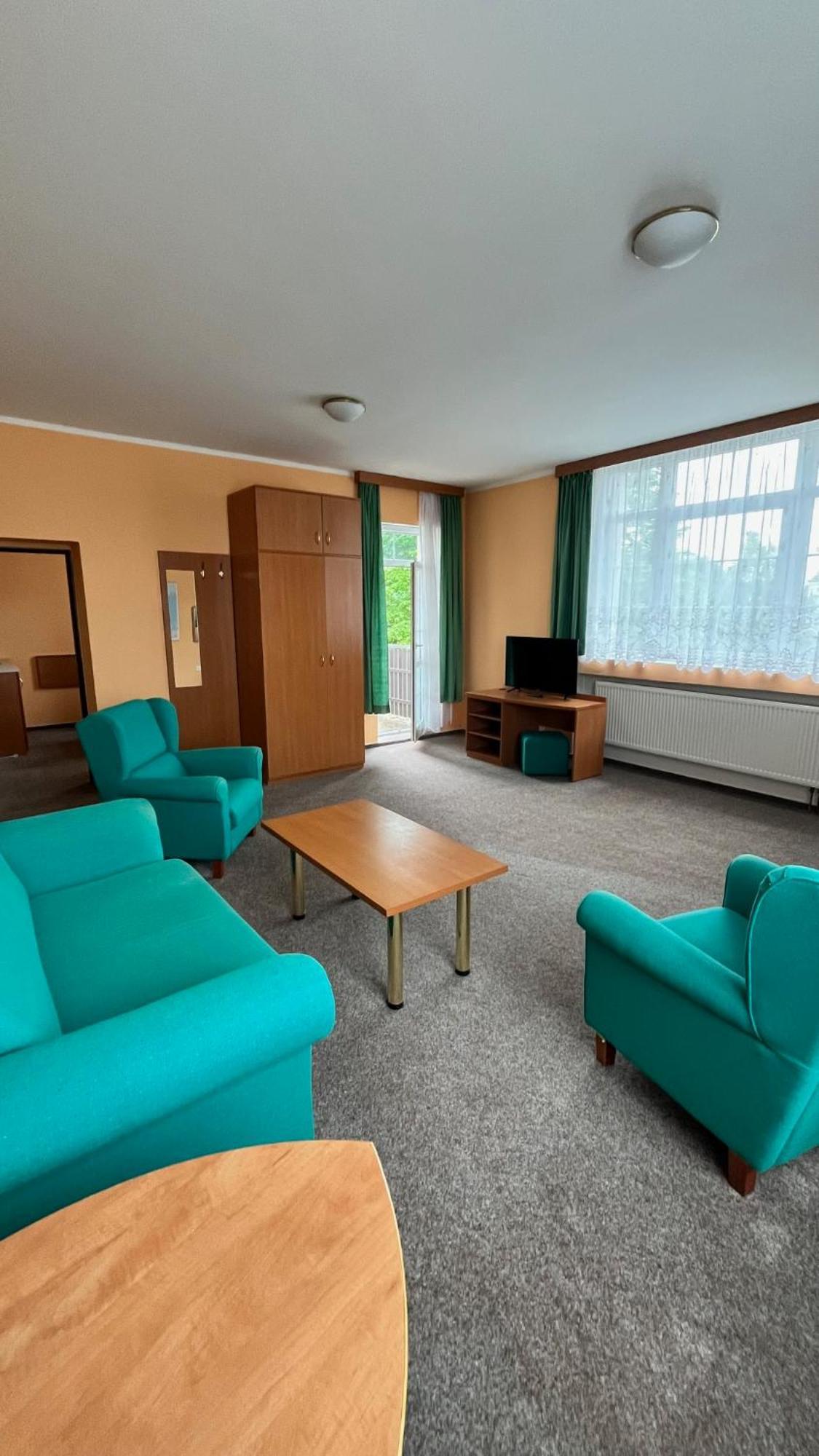 Grandhotel Nový Bor Buitenkant foto